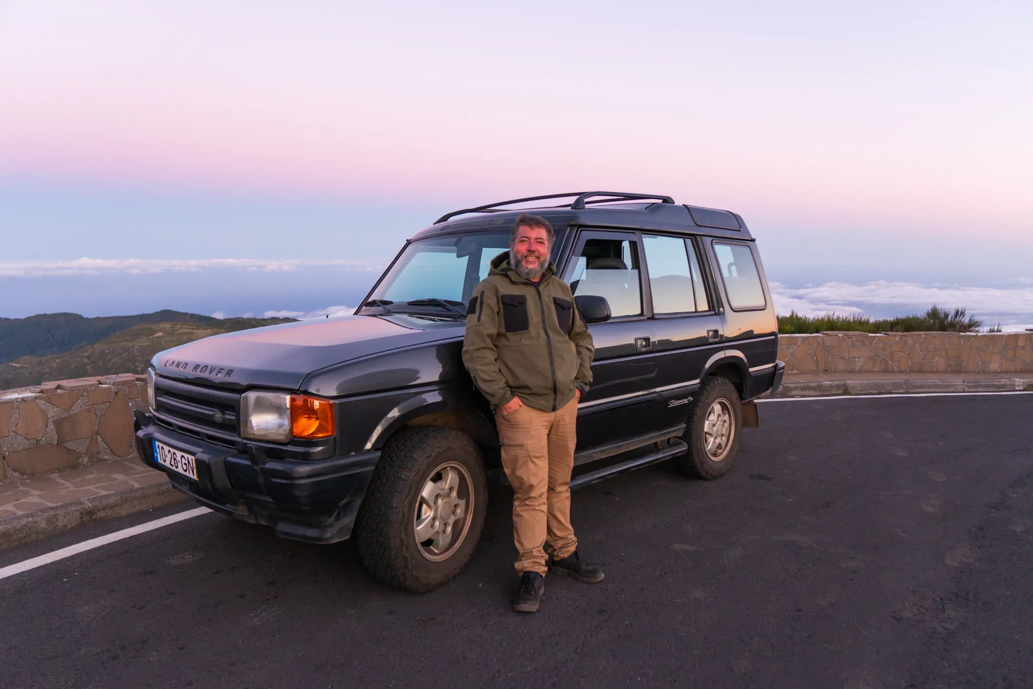 Vitor, 4x4 guide